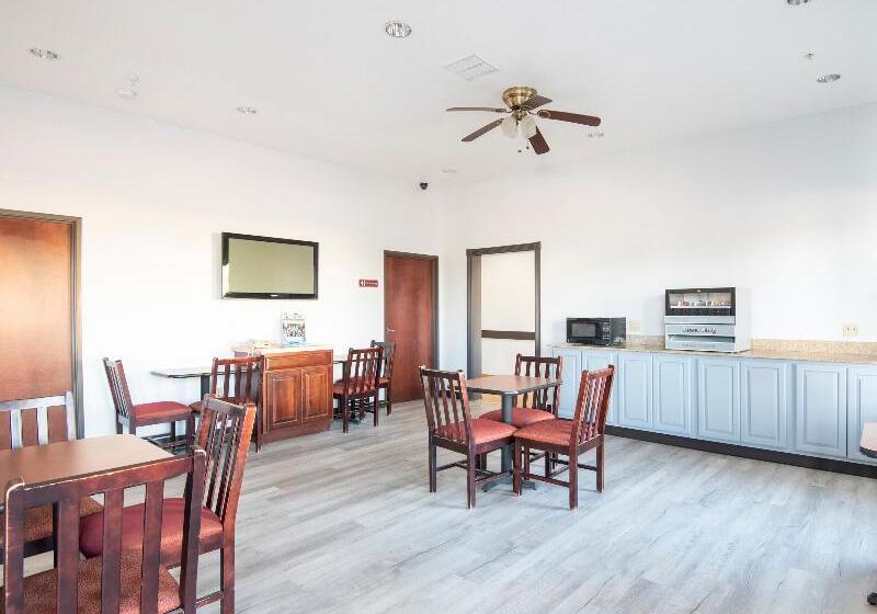 호텔 Oyo Townhouse Clute Lake Jackson