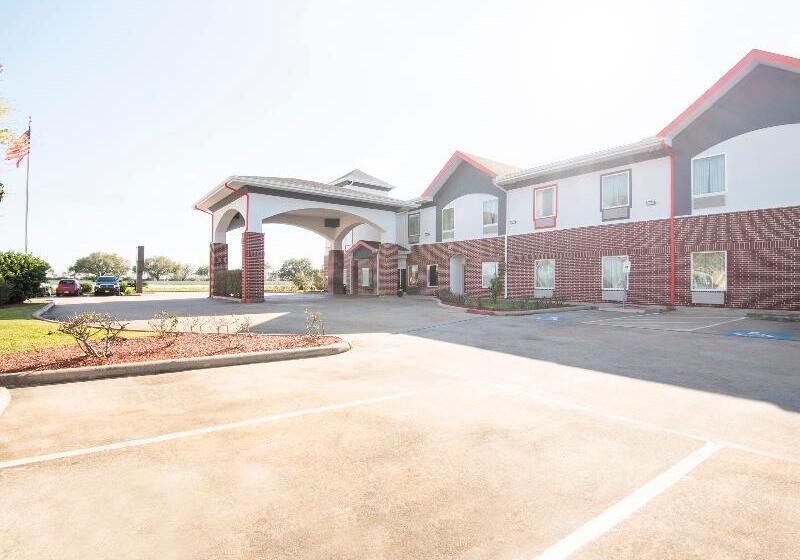 호텔 Oyo Townhouse Clute Lake Jackson