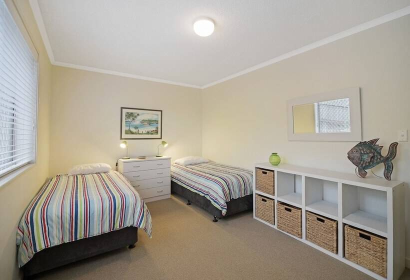 Kingsview   1/54 Kingfisher Drive