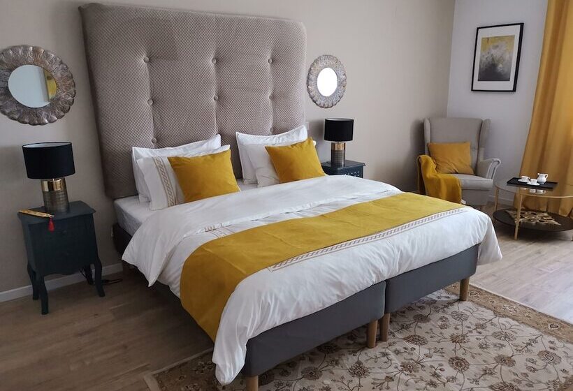 پانسیون Vogue 23 Boutique