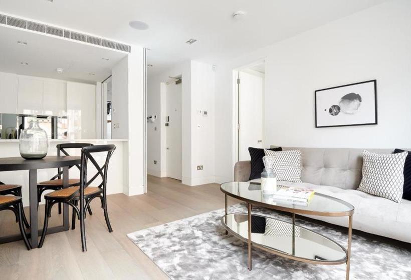 Sonder  Maughan Library Apartments