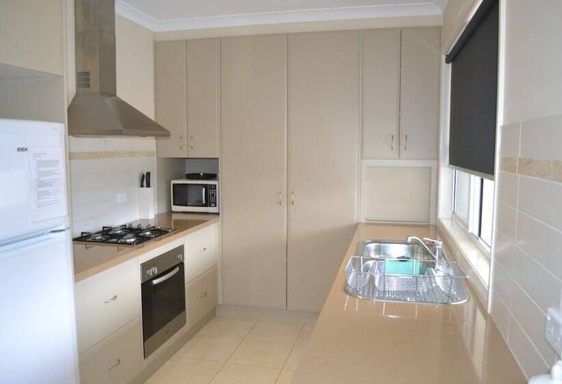 Waterview   2 Doc Crt