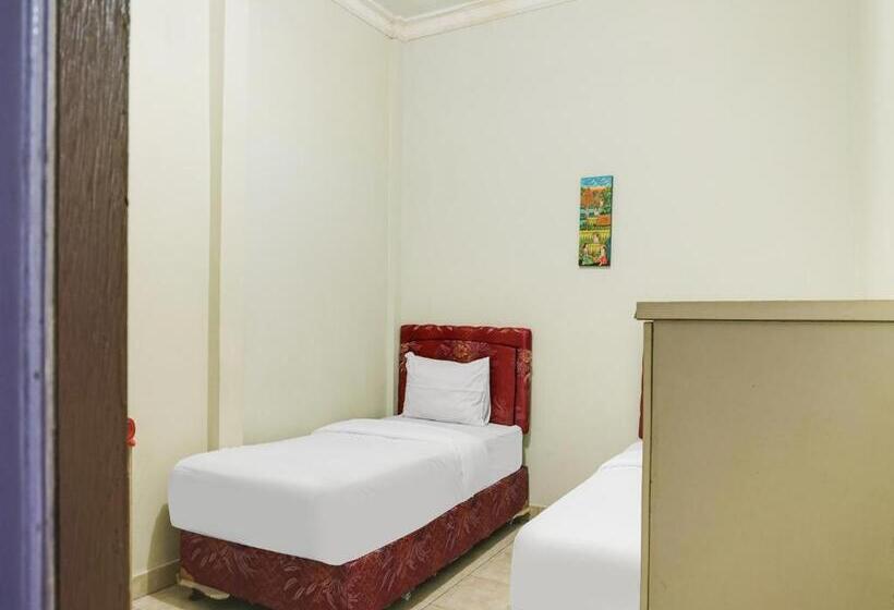 هتل Oyo 2872 Garuda Guest House