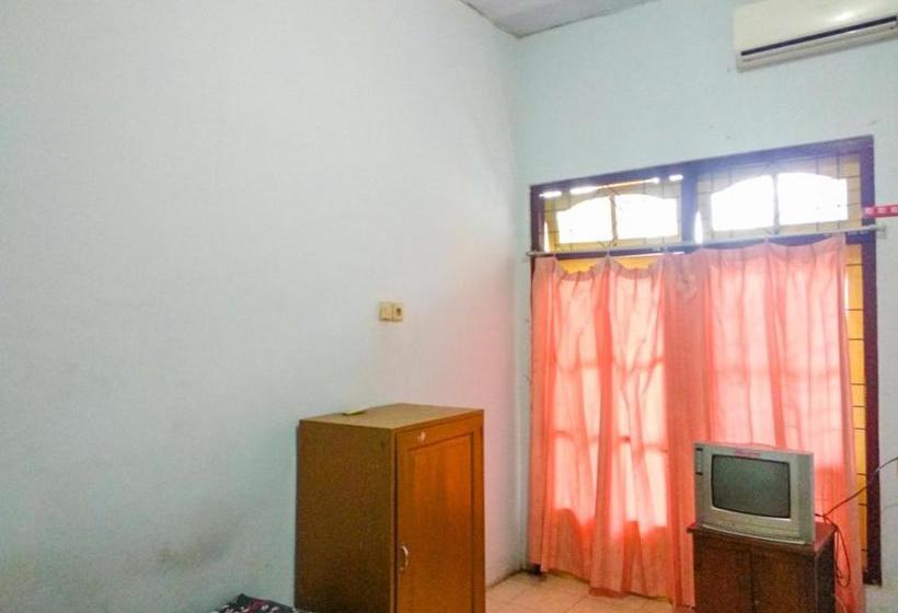 ホテル Spot On 2717  Angsa Lestari