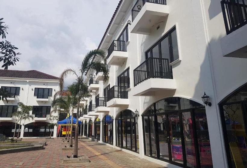هتل Oyo 1352 Jember Town Square Residence