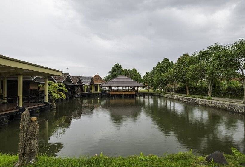 هتل Reddoorz Syariah At Bumi Eyang Enin Homestay Tasikmalaya