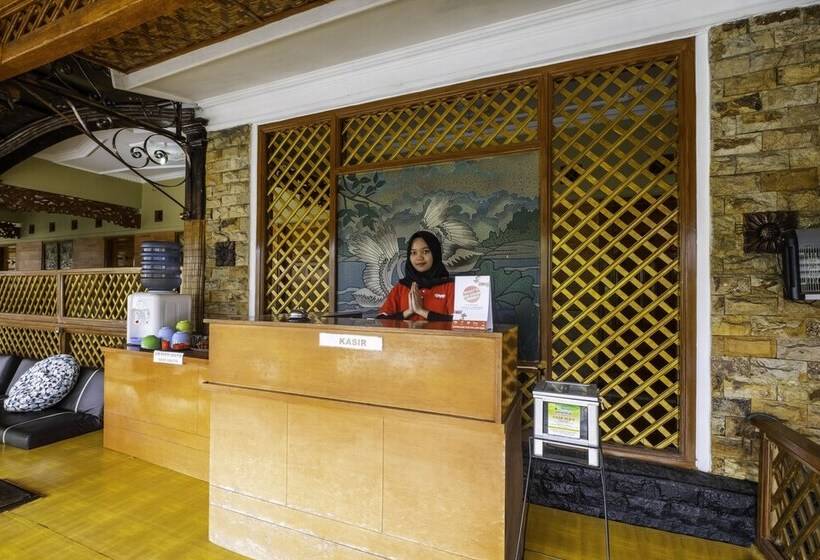 هتل Reddoorz Syariah At Bumi Eyang Enin Homestay Tasikmalaya