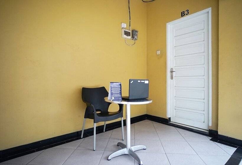 هتل Spot On 2729 Marzan Syariah Guest House