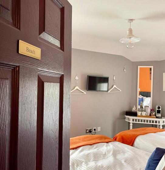 تختخواب و صبحانه Ebenezer S Place