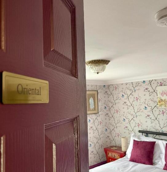تختخواب و صبحانه Ebenezer S Place