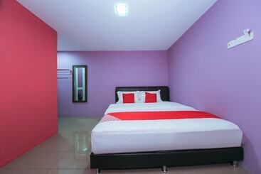 هتل Oyo 89650 Inn