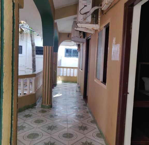 هتل Baga Beach Lagoon