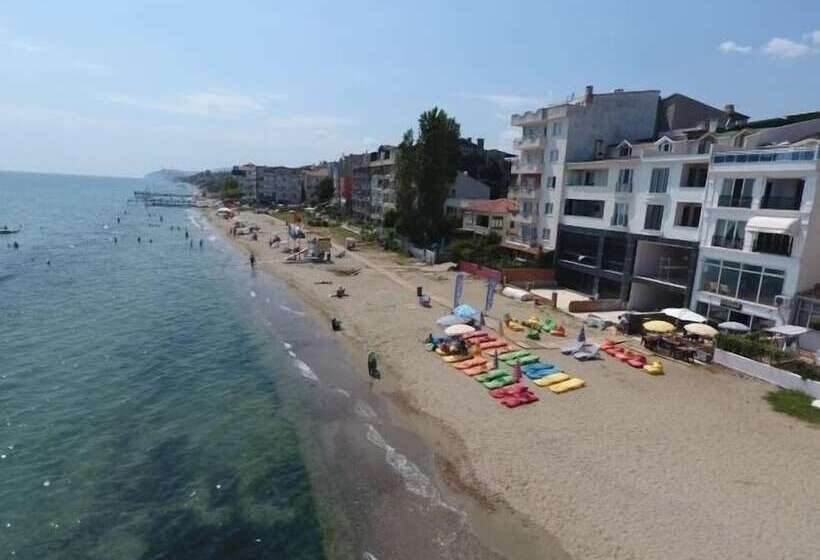 Ova Otel