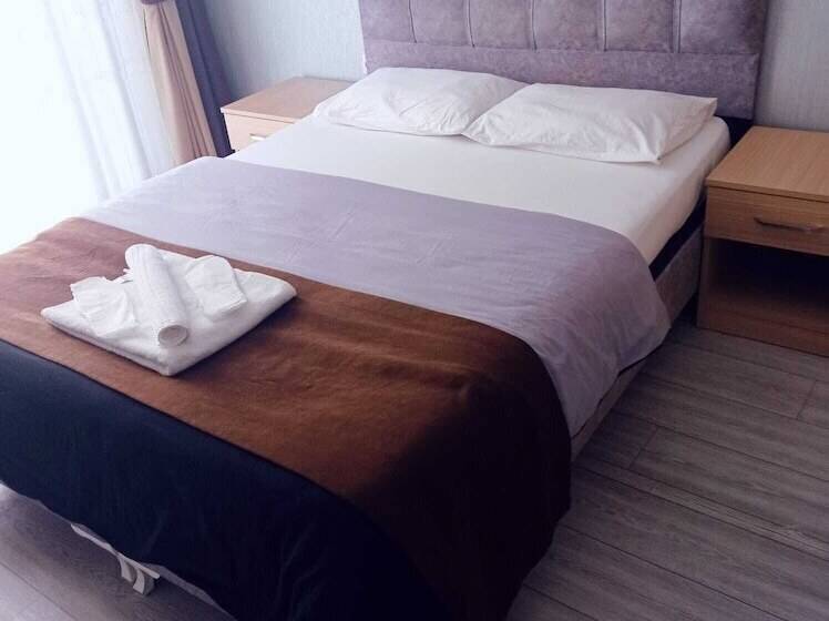 Ova Otel