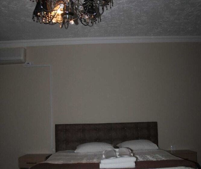 Ova Otel