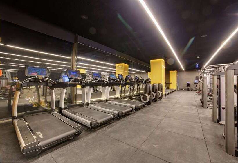 هتل Doubletree By Hilton Adana