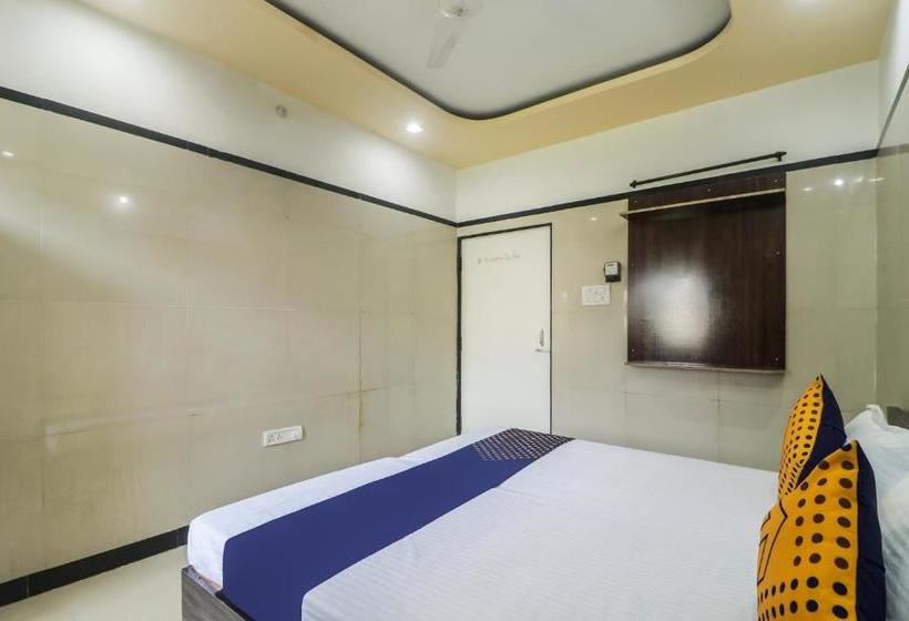 فندق Spot On 65446  Kingston