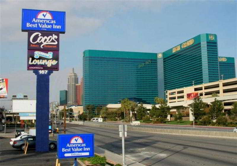 בית מלון כפרי Americas Best Value Inn
