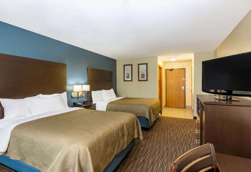 فندق Americinn By Wyndham Jefferson