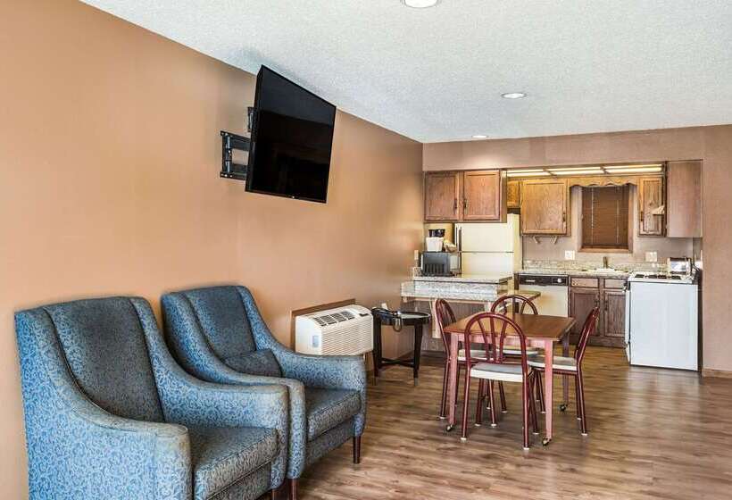 فندق Econo Lodge