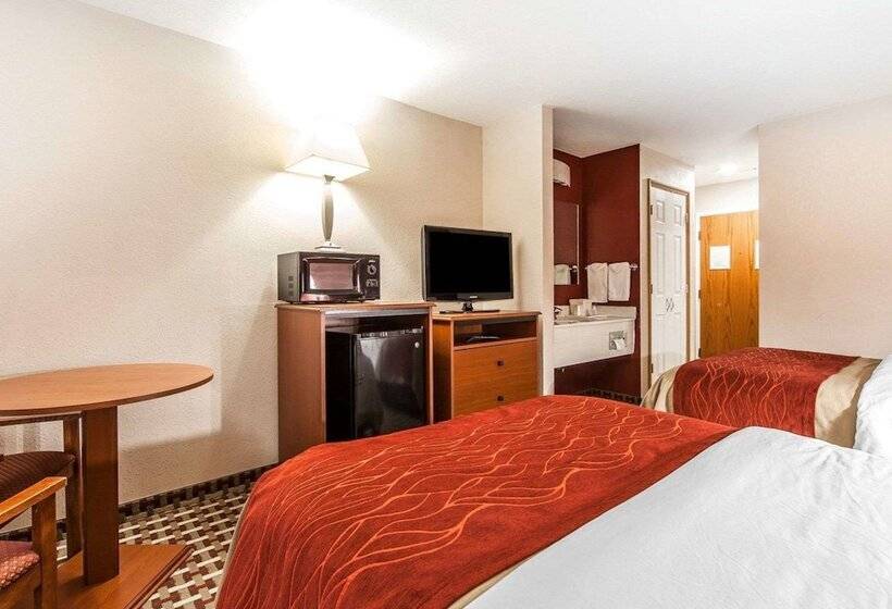 Отель Quality Inn