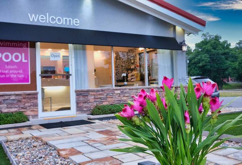 בית מלון כפרי Regency Inn Of Eddyville Kuttawa