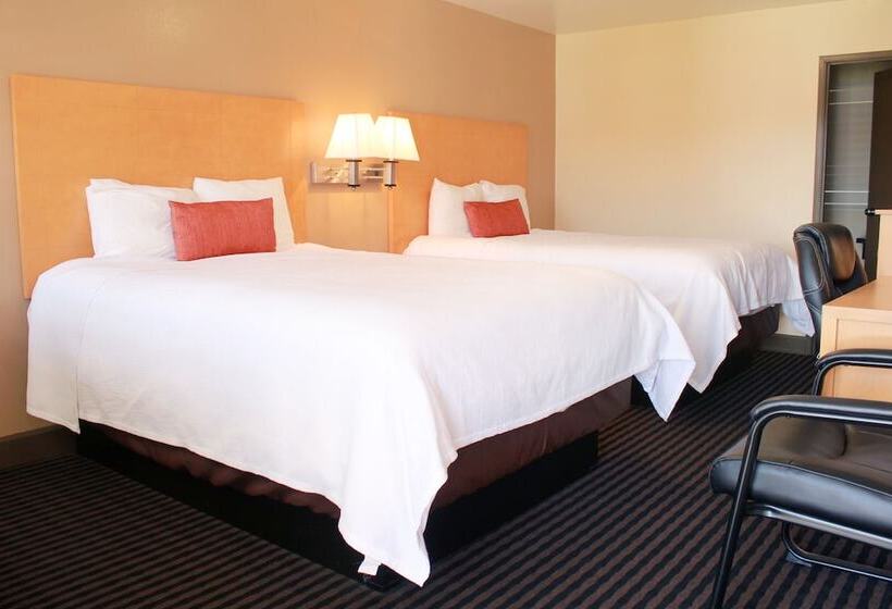 בית מלון כפרי Travelodge By Wyndham Vallejo
