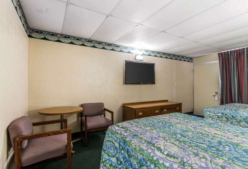 هتل Rodeway Inn