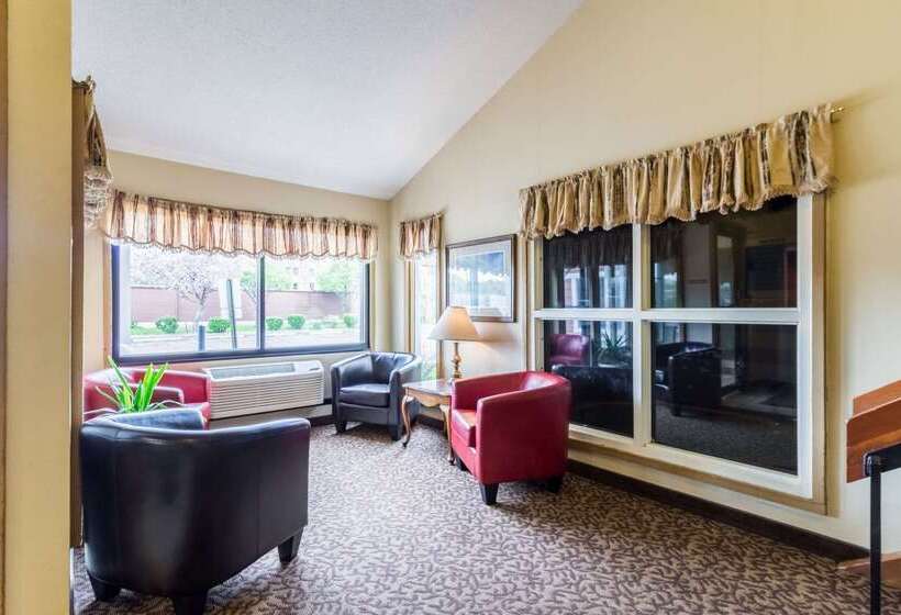 בית מלון כפרי Rodeway Inn