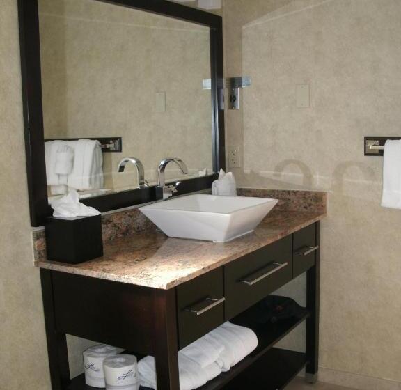 هتل Rosedale Inn