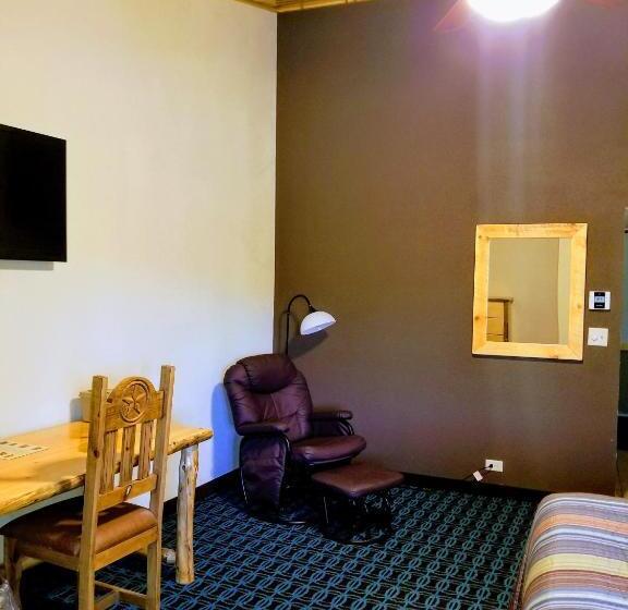 ホテル Round Barn Lodge