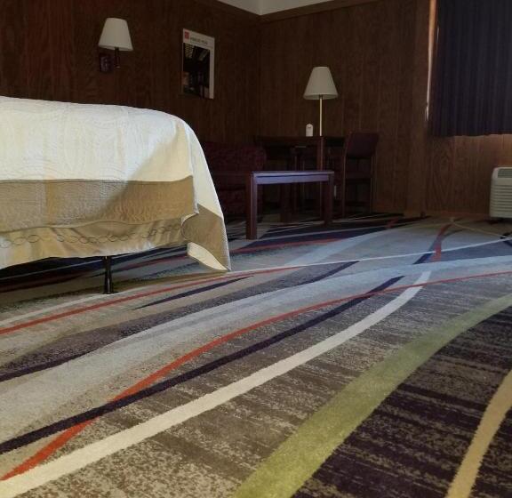 ホテル Round Barn Lodge