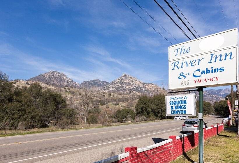 هتل The River Inn