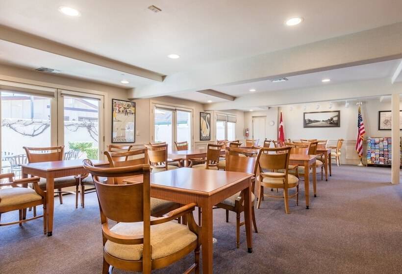 모텔 Royal Copenhagen Inn