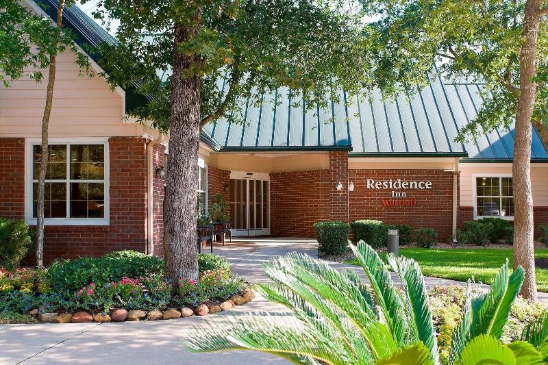 Residence Inn By Marriott Houston The Woodlands/lake Front Circle