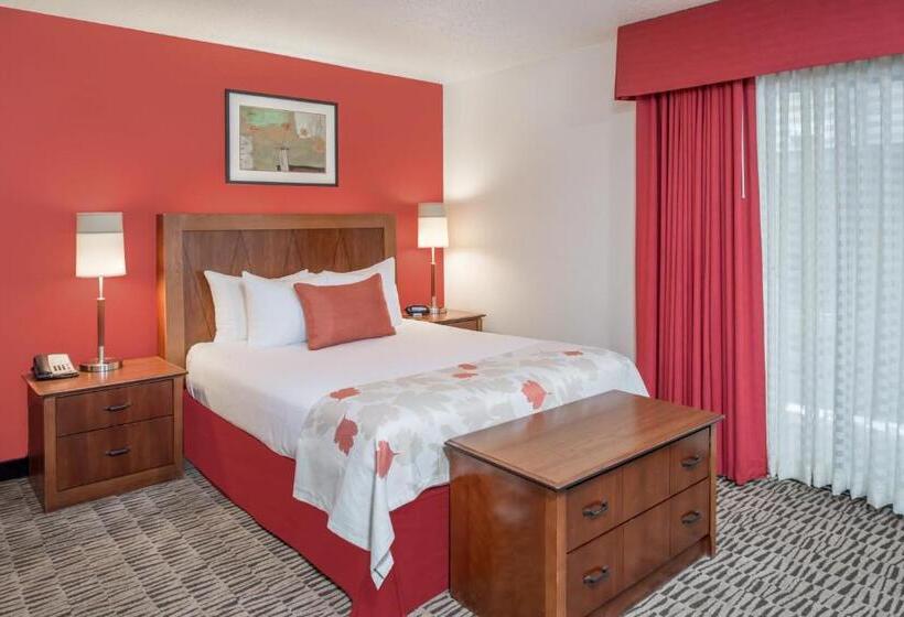 اقامتگاه Value Suites Extended Stay   St Louis