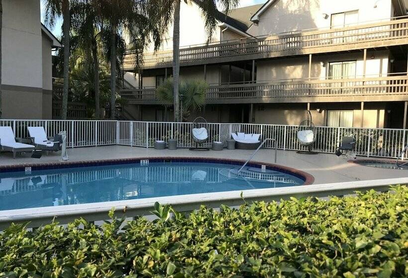 Резиденция Doral Inn & Suites Miami Airport West