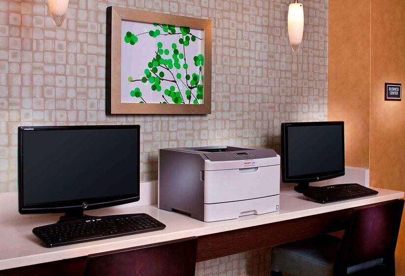 اقامتگاه Sonesta Es Suites Birmingham Homewood