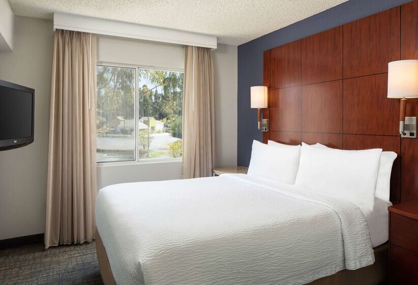 اقامتگاه Sonesta Es Suites Carmel Mountain  San Diego