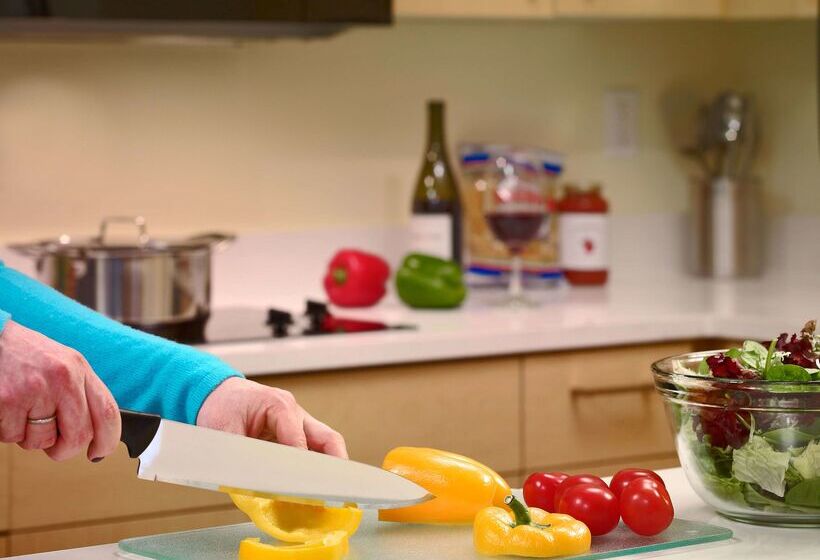 اقامتگاه Sonesta Es Suites Dallas Medical Market Center