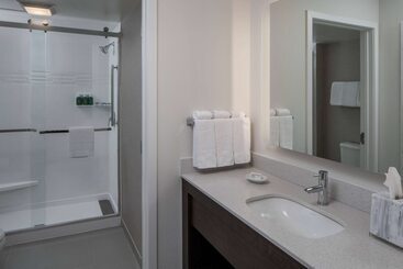 اقامتگاه Sonesta Es Suites Fairfax Fair Lakes