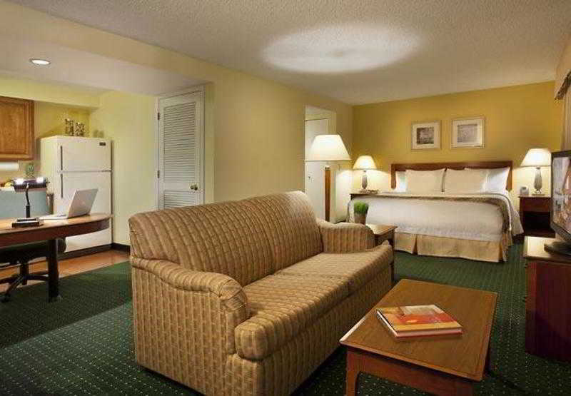 اقامتگاه Sonesta Es Suites Portland Vancouver Parkway