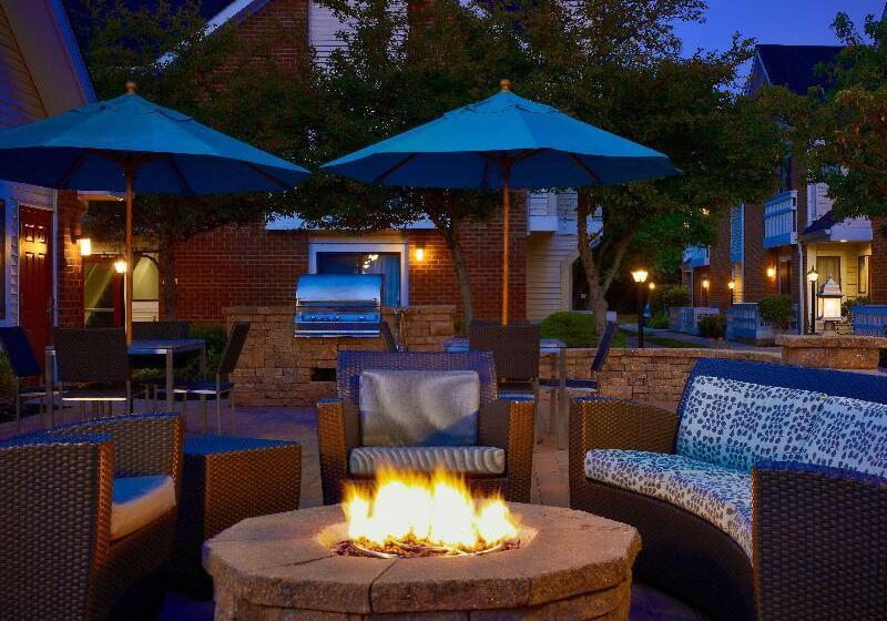 اقامتگاه Sonesta Es Suites South Brunswick  Princeton