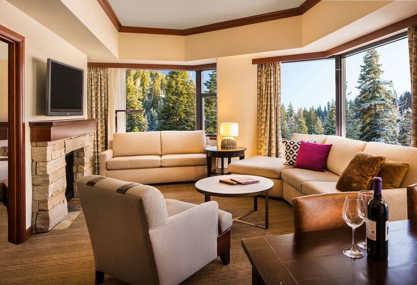 The Everline Resort & Spa Lake Tahoe