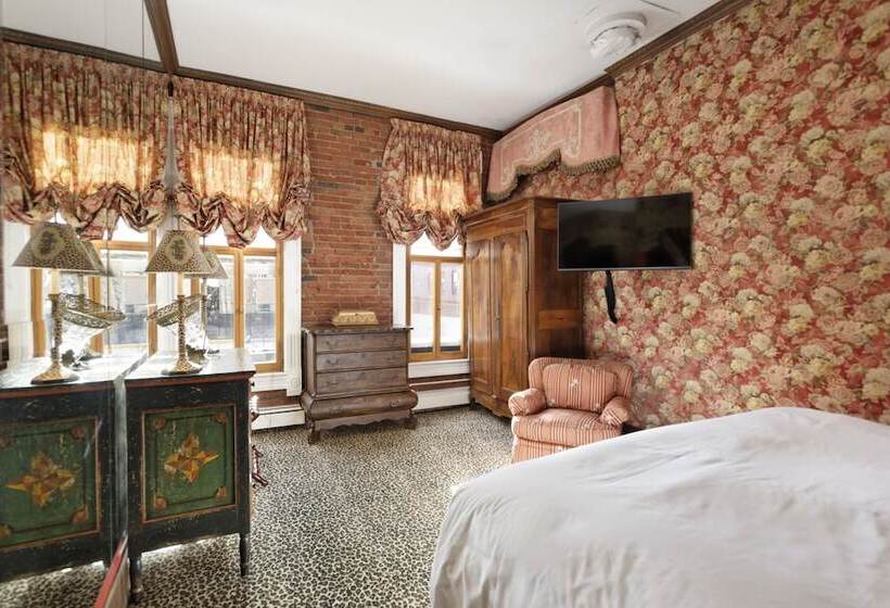 The Residence