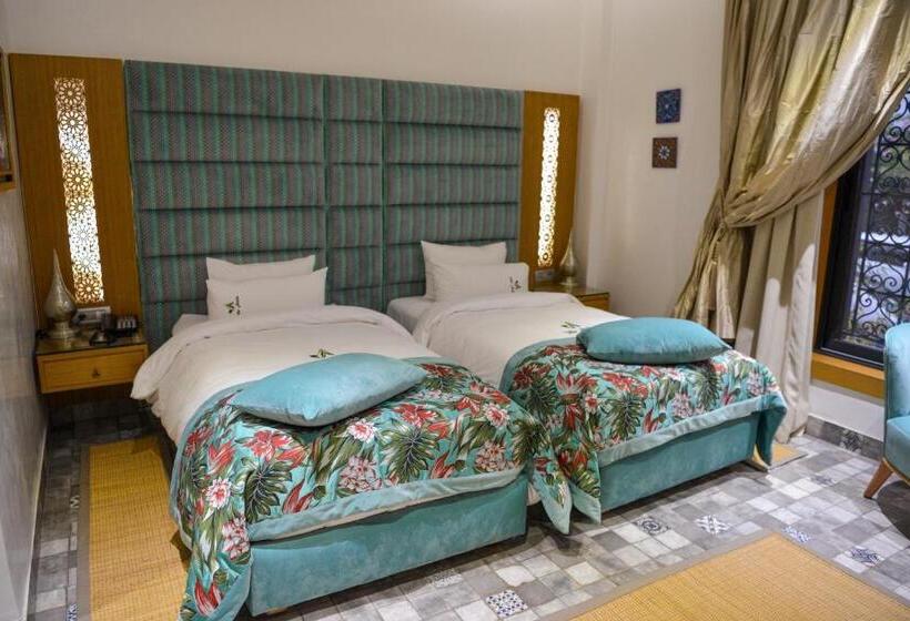 هتل Aralia Boutique Hôtel