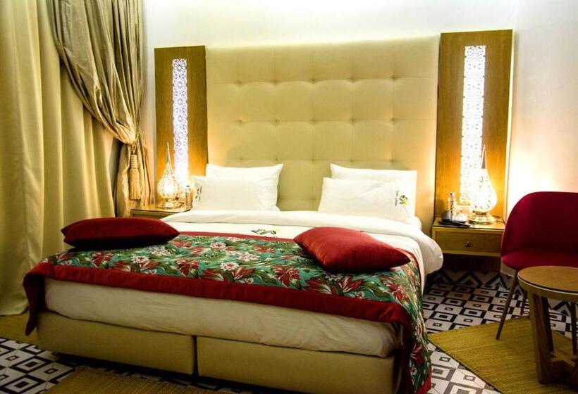 هتل Aralia Boutique Hôtel