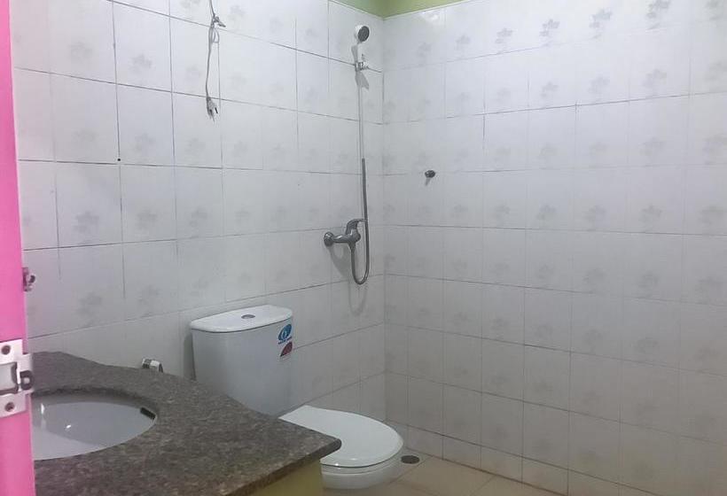 هتل Baan Subtawee