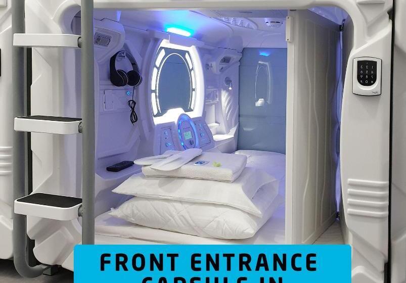 هتل کپسول Capsule Hostels Tallinn