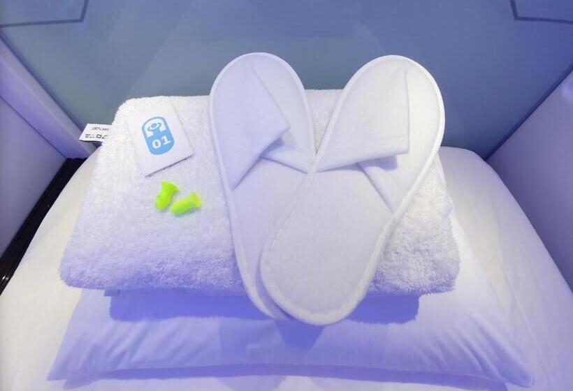 هتل کپسول Capsule Hostels Tallinn